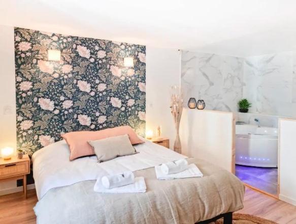 Majord'Home Spa 4*-L'Elegance-Balneo Vieille Ville Annecy Exterior photo